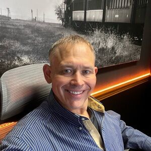 Meet your Posher, Jason